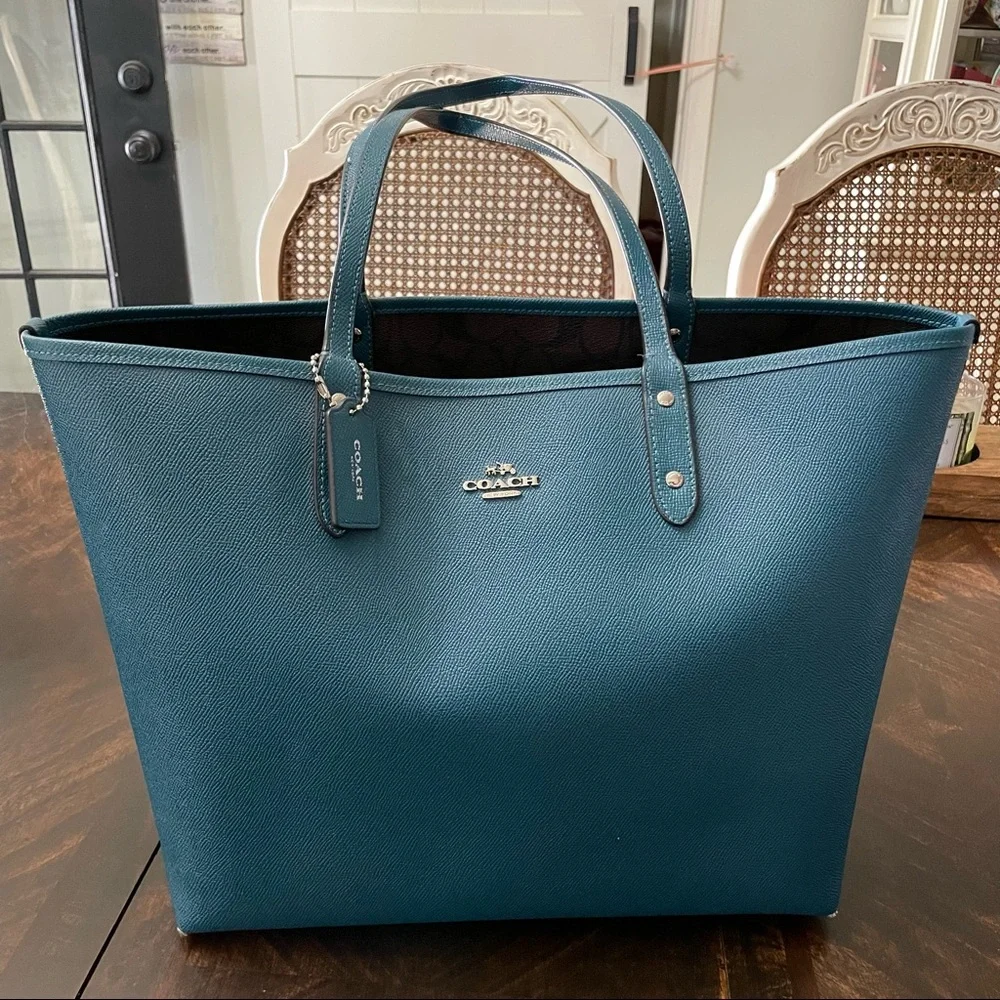 Coach Reversible City Tote - Picture 1 of 13